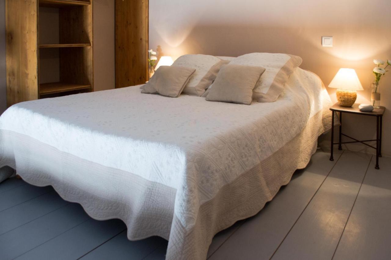 Le Bouquet De L Aromate Bed and Breakfast Joucas Exteriör bild